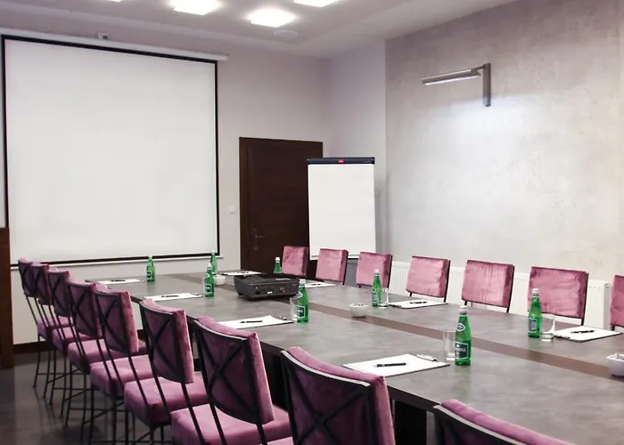 Royal 3* Познань