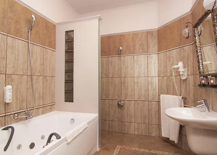 Royal 3* Познань